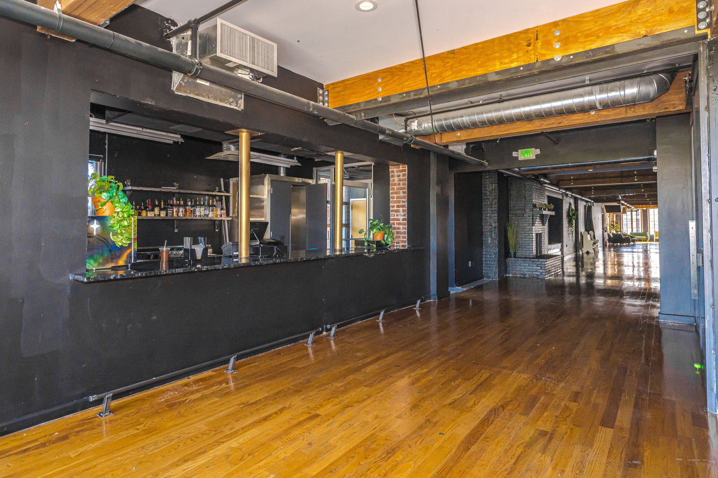 Bar Standard 2nd Floor Interior
